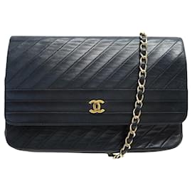 VINTAGE CHANEL HANDべきTASCHE EINFACHE KLAPPE CC LOGO SCHWARZ CHEVRON LEDER HAND BAG