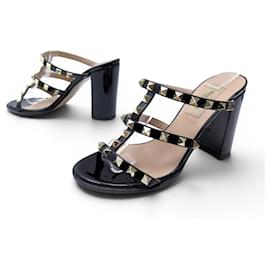 SANDALIAS DE TACÓN DE CHAROL VALENTINO ROCKSTUD 36 37 FR SHOES