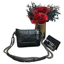 Borsa Chanel Gabrielle Hobo Small