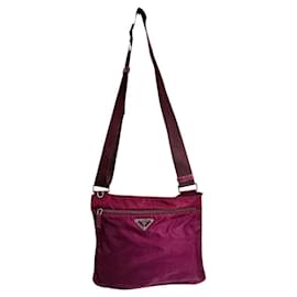 Borsa a tracolla Prada Rosso Vinaccia