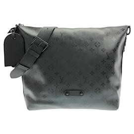 Borsa a tracolla Louis Vuitton Monogram Midnight Vagabond Hobo