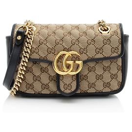 Borsa a patta piccola Gucci Matelasse GG Canvas GG Marmont