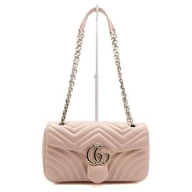 Gucci Borsa a tracolla media GG Marmont Matelassé Rosa Tenue