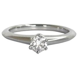 Tiffany & Co Anello da fidanzamento solitario con diamante in platino