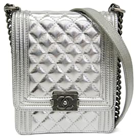 Chanel North South Boy Flap Gestepptes Metallic-Kalbsleder Small