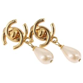 Chanel CC Dangle Clip-On Metal