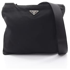 Borsa a tracolla nera con logo Triangle Prada