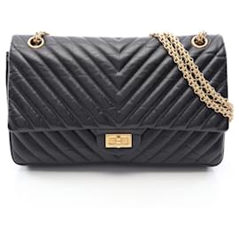 Borsa a tracolla Chanel 2.55 Chevron V-Stitch Double Flap