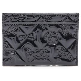 Tarjetero de charol negro Chanel