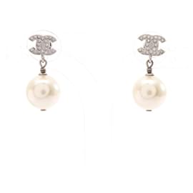 Orecchini pendenti Chanel Coco Mark