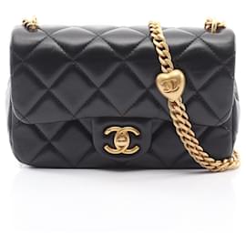Borsa a tracolla Chanel Matelassé in agnello