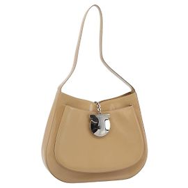 Borsa a Spalla Salvatore Ferragamo Gancini in Pelle Vernice Beige Argento Auth 195268