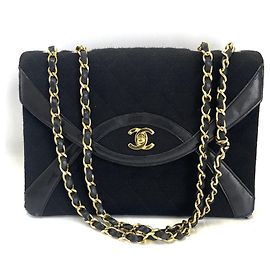 Borsa a tracolla Chanel Matelassé Oval Flap Chain