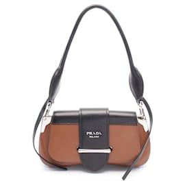 Prada City Calf Schultertasche