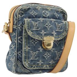 LOUIS VUITTON Monogram Denim Camera Bag Blue M95348 LV Auth BA14719V