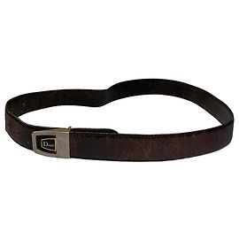 Cinturón Vintage Dior de cuero liso marrón oscuro con hebilla plateada