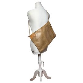 Céline Clutch Vintage Celine de Lona con Broche en Tono Dorado Beige Oro