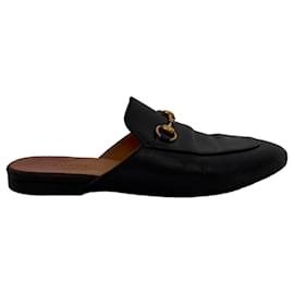 Mocassini Princetown Gucci in pelle nera