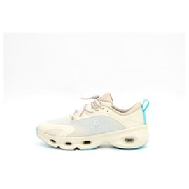 Loewe On Running Cloudstratus Damen Sneaker