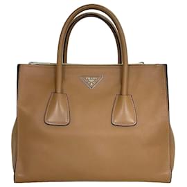 Glace Calf Twin Pocket Tote Bag Medium Beige - Prada