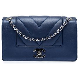 Chanel Blue Medium Chevron Metallic Sheepskin Vintage Mademoiselle Flap