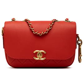 Chanel Rosso in pelle di vitello trapuntata con patta multi tasche