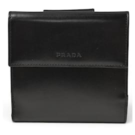Cartera Prada de tres pliegues en negro