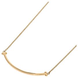 Collana T Smile Small di Tiffany & Co.