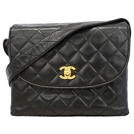 Borsa a tracolla Chanel Matelassé in agnello nero