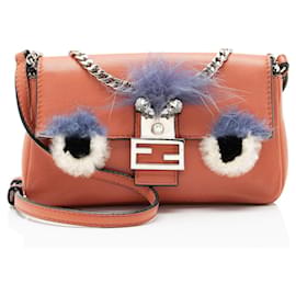 Borsa Baguette Fendi in pelle nappa, pelliccia di volpe e cristalli Micro Buggie