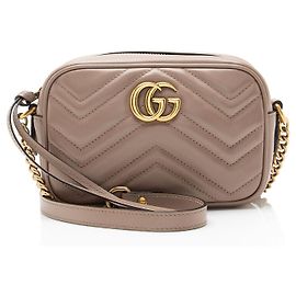 Borsa a tracolla mini Gucci Matelasse Leather GG Marmont