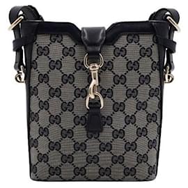 Gucci Piccola borsa a secchiello a tracolla e borsa a tracolla