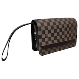Louis Vuitton Pochette Second Clutch Damier Ebene