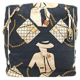 Chanel Borsa a tracolla in tela con catena