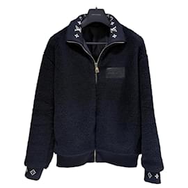 Louis Vuitton Chaqueta bomber de forro polar con parche de cuero