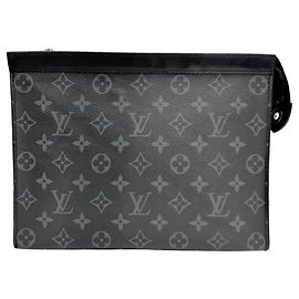 Pochette Voyage MM Louis Vuitton Clutch Bag