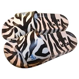 Off-White Pool Slides Zebra Print - Off White