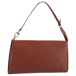 LOUIS VUITTON Epi Pochette Accessoires Pouch Brown M52953 LV Auth 193411