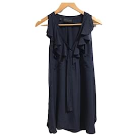 Vestido Derek Lam de seda azul marino con cuello de volantes