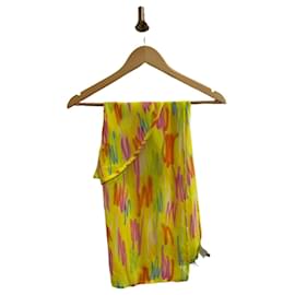 Pareo Versace de seda amarillo