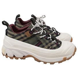 Burberry Arthur Check Sneaker aus Baumwolle in Military Green
