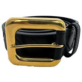 Cinturón Contour Intrecciato en piel de becerro negro Bottega Veneta