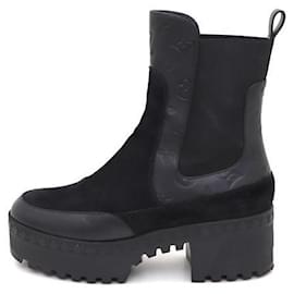 Louis Vuitton Botas Chelsea de ante con plataforma