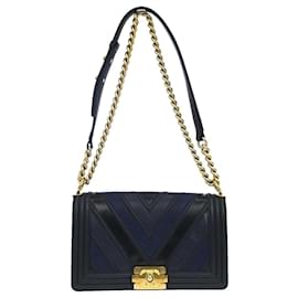 Chanel Boy Flap Chevron Caviar e Calfskin Old Medium