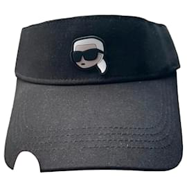 Visiera Karl Lagerfeld nera con motivo Karl