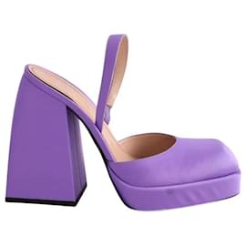 Tacones Nodaleto de tela violeta Talla 38