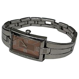 Vintage Givenchy Armbanduhr aus Edelstahl Hellrosa