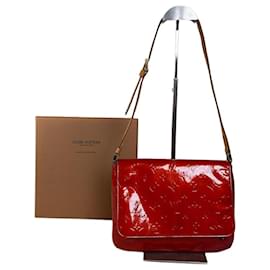 Borsa a tracolla Vintage Louis Vuitton Monogram Vernis Rossa in vernice
