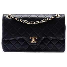 Borsa a tracolla Chanel Medium CC Quilted Lambskin Double Flap Nera
