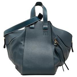 Borsa Hammock in pelle di vitello a grana media blu LOEWE